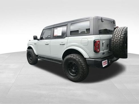 Used 2024 Ford Bronco Outer Banks image 5