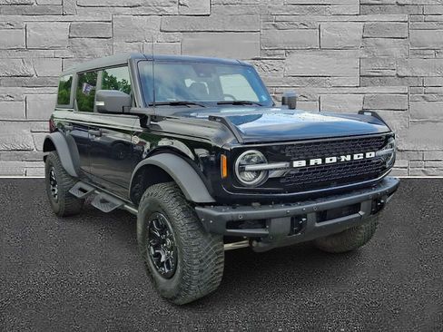Certified 2024 Ford Bronco Wildtrak AWD/4WD image 2