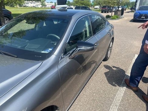 Used 2020 Lexus ES 350 w/ Accessory Package 2 FWD image 4