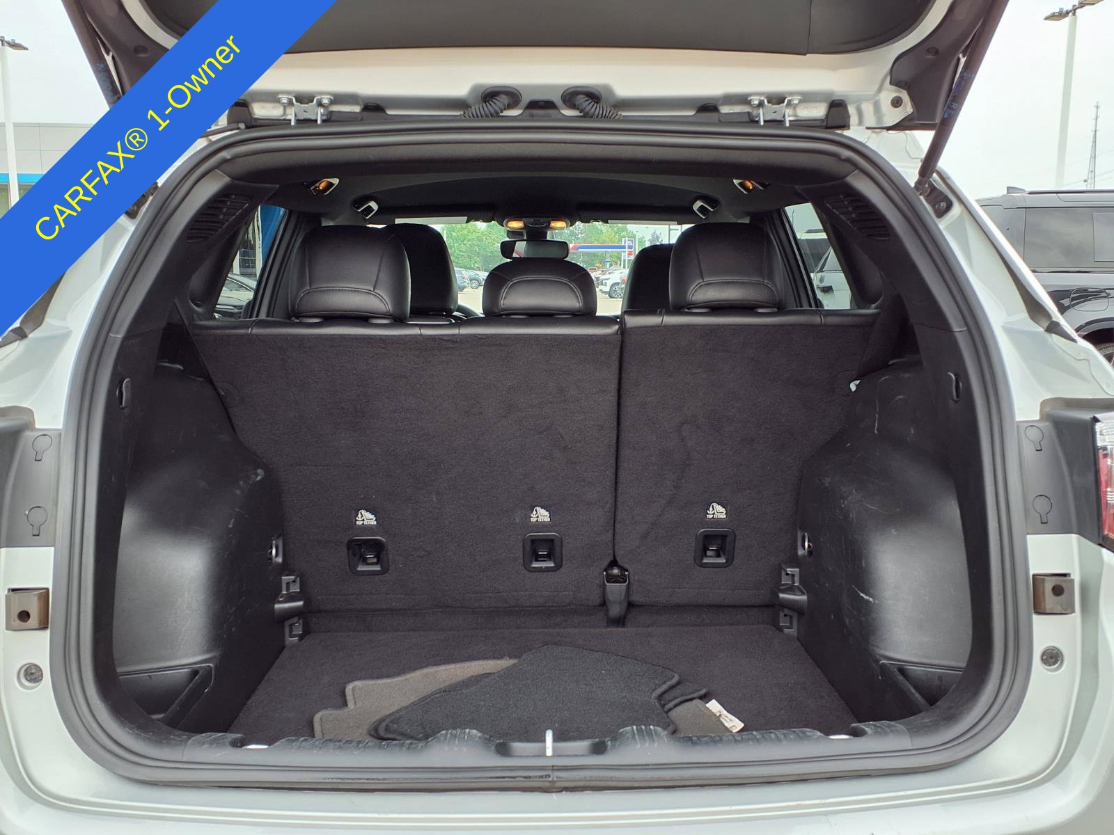 Used 2024 Jeep Compass Latitude AWD/4WD image 11