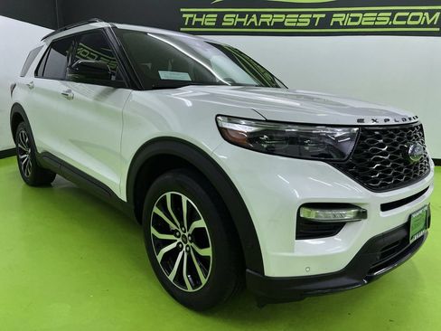 Used 2020 Ford Explorer ST AWD/4WD image 2