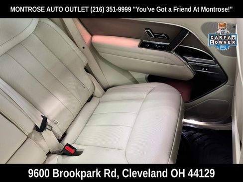 Used 2025 Land Rover Range Rover SE image 33