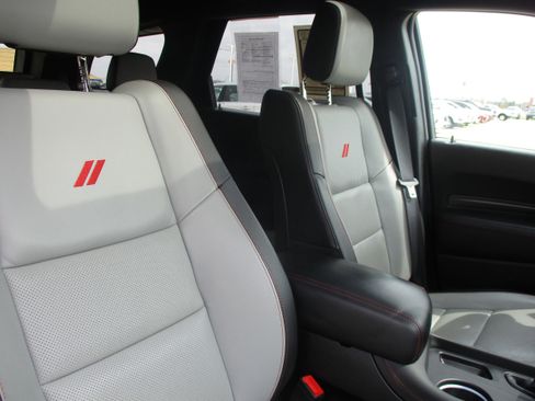 Used 2024 Dodge Durango GT AWD/4WD image 45