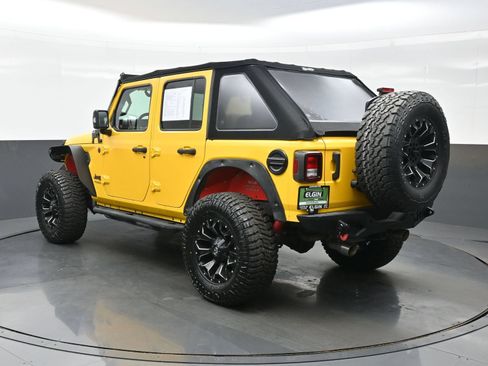 Used 2021 Jeep Wrangler Unlimited Rubicon AWD/4WD image 5