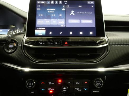 New 2026 Jeep Compass Latitude image 20