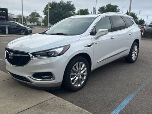 Used 2020 Buick Enclave Premium w/ Sun and Sites Package AWD/4WD image 1