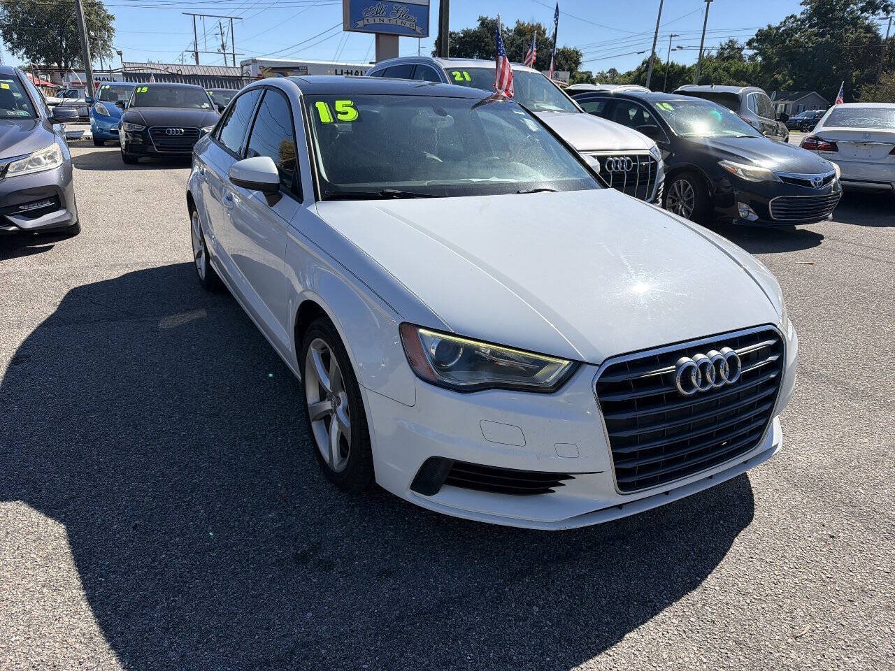 Used 2015 Audi A3 1.8T Premium w/ Cold Weather Package FWD image 3