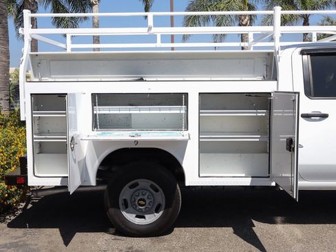 Used 2020 Chevrolet Silverado 2500 W/T w/ WT Convenience Package image 11