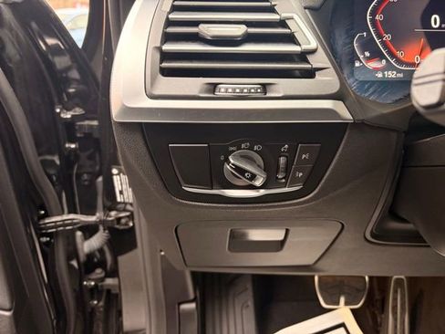 Used 2024 BMW X3 sDrive30i w/ M Sport Package RWD image 35