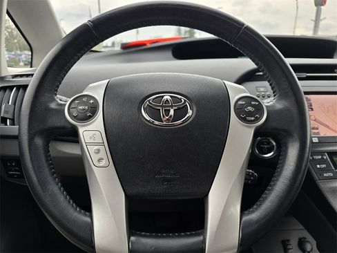 Used 2010 Toyota Prius One image 15