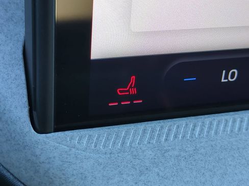 New 2025 Ford Maverick XLT w/ XLT Luxury Package image 31