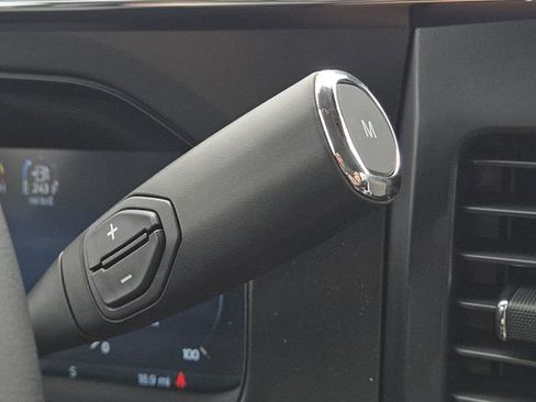 New 2025 Ford F250 Lariat w/ FX4 Off-Road Package image 22