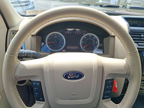 Used 2011 Ford Escape Limited w/ 302A Rapid Spec Order Code AWD/4WD image 20