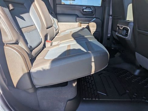 Certified 2023 GMC Sierra 2500 Denali image 26