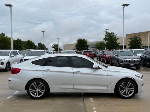 Used 2018 BMW 330i Gran Turismo xDrive AWD/4WD image 6