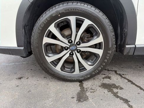 Used 2023 Subaru Forester Limited AWD/4WD image 20