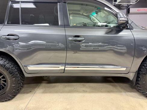 Used 2013 Toyota Land Cruiser AWD/4WD image 16