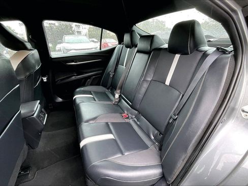 Used 2025 Toyota Camry SE FWD image 24