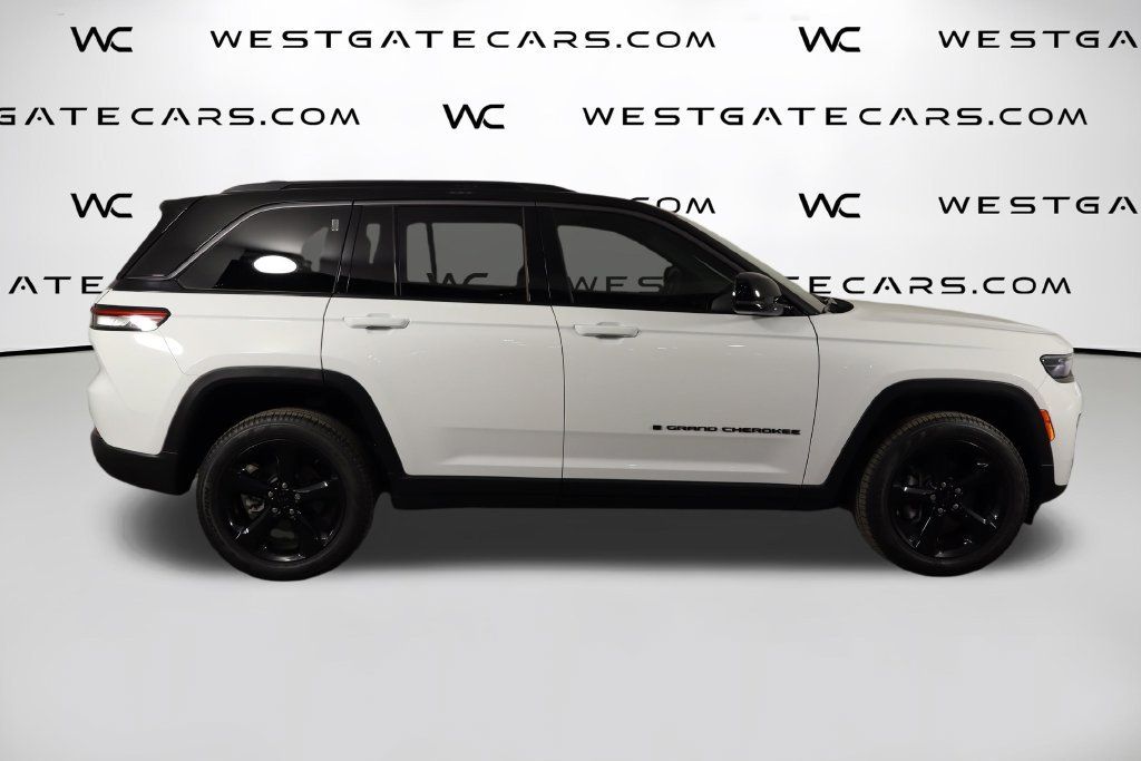Used 2026 Jeep Grand Cherokee Limited w/ Limited Altitude Package AWD/4WD image 48