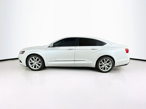 Used 2015 Chevrolet Impala LTZ FWD image 4