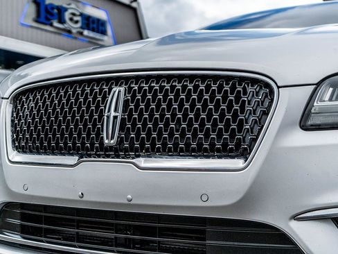 Used 2017 Lincoln MKZ Reserve w/ Technology Package image 11