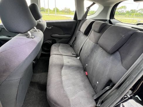 Used 2011 Honda Fit Sport image 12