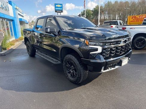 Certified 2024 Chevrolet Silverado 1500 ZR2 w/ Technology Package image 9