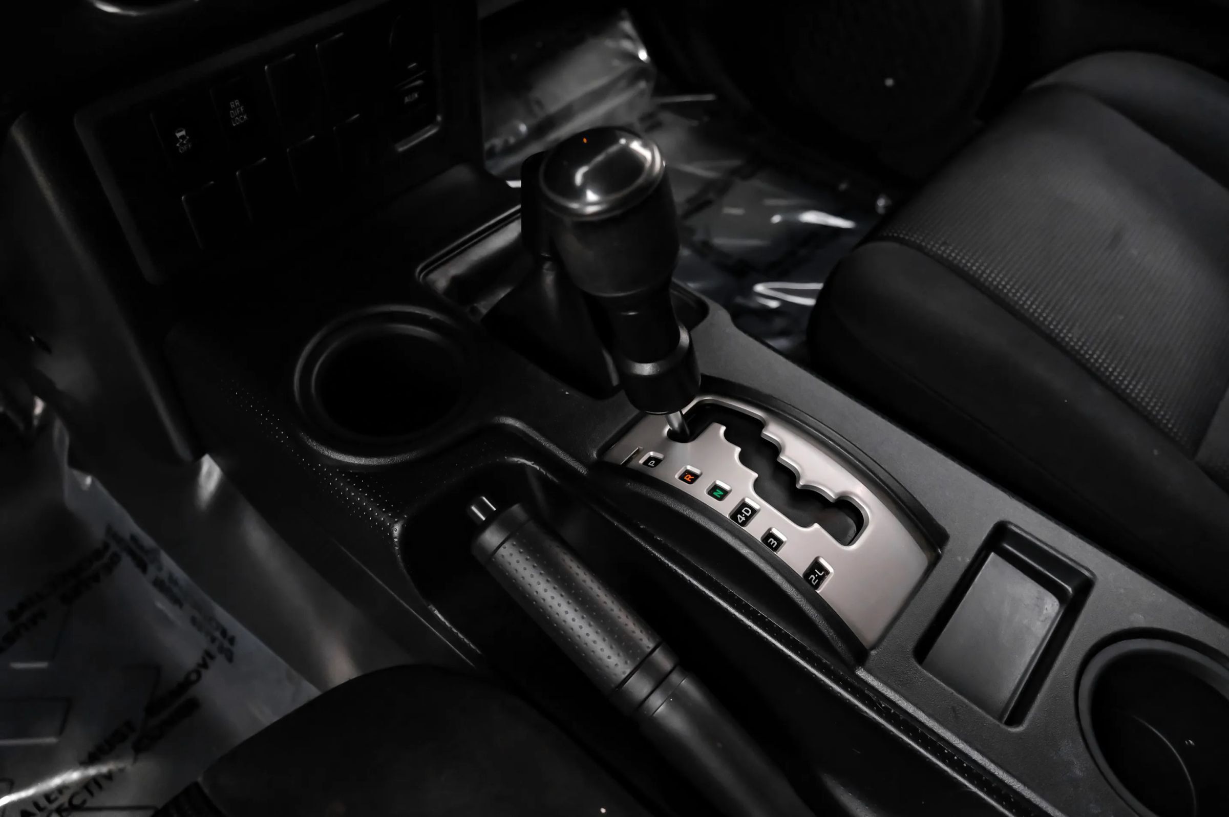 Used 2010 Toyota FJ Cruiser 4WD image 17