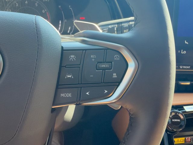 New 2026 Lexus NX 350 AWD image 18