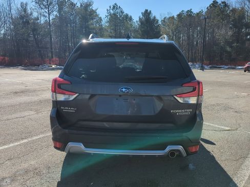 Certified 2024 Subaru Forester Touring w/ Pop Package 2 image 7