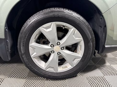 Used 2015 Subaru Forester 2.5i Premium w/ Popular Package #1 AWD/4WD image 11