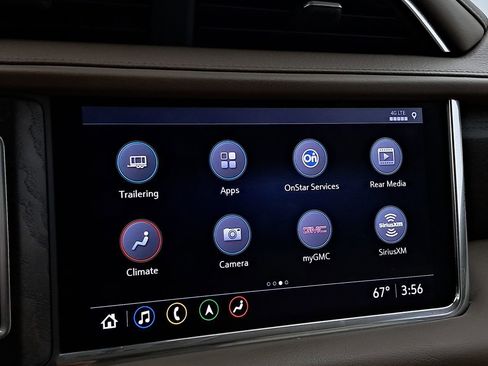 Used 2021 GMC Yukon Denali w/ Denali Premium Package image 34