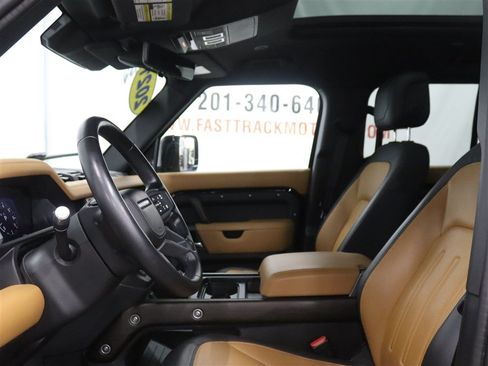 Used 2021 Land Rover Defender 110 X AWD/4WD image 15