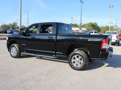 Used 2024 RAM 2500 Big Horn w/ Sport Appearance Package image 7