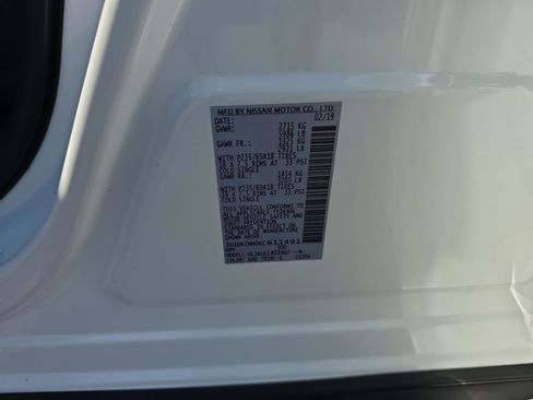 Used 2019 Nissan Pathfinder SV FWD image 35