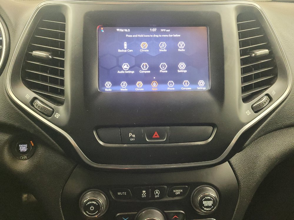 Used 2019 Jeep Cherokee Latitude Plus FWD image 25