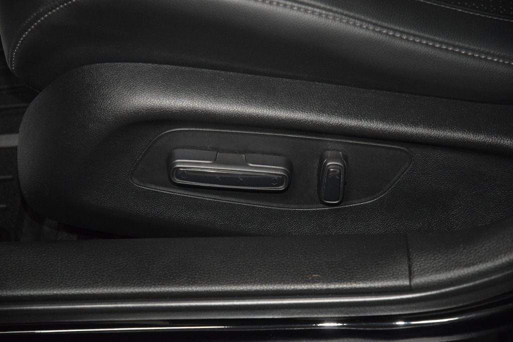 Used 2022 Honda Civic Sport Touring image 38