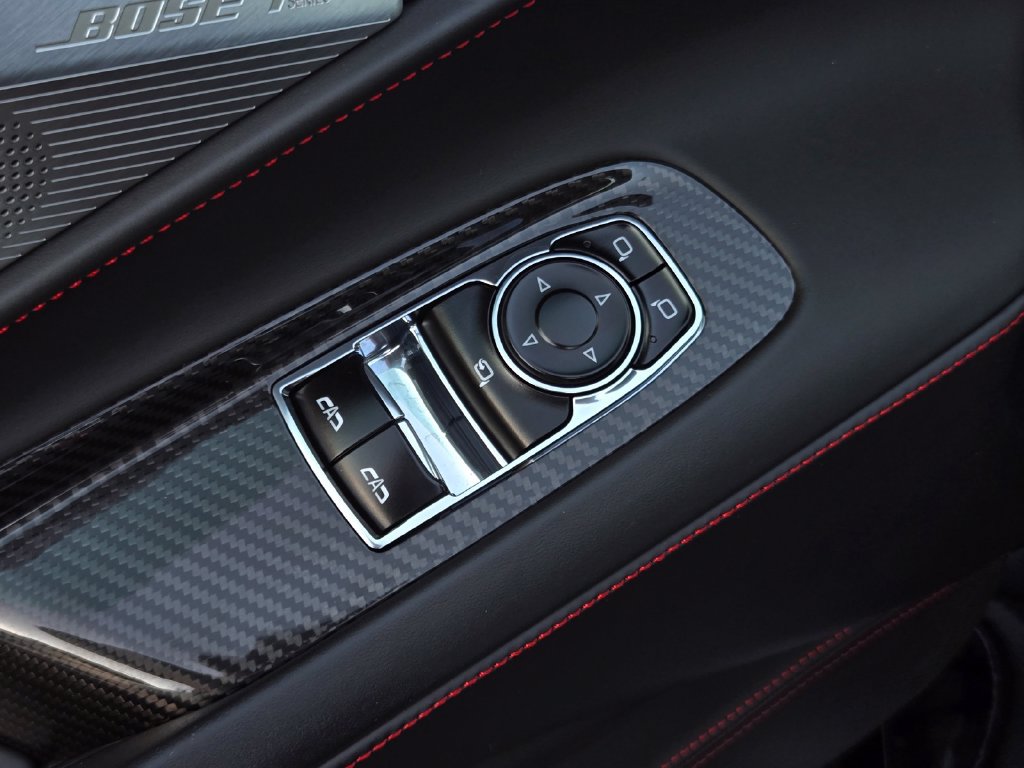 Used 2021 Chevrolet Corvette Stingray Premium Cpe w/ Z51 Performance Package RWD image 15