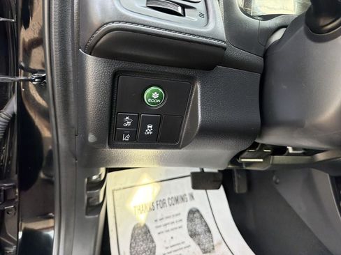 Used 2021 Honda HR-V EX-L image 17