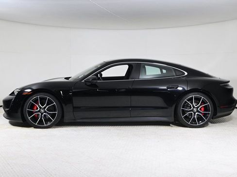 Certified 2022 Porsche Taycan 4S image 2
