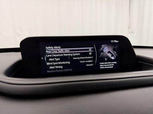 Used 2023 MAZDA CX-30 AWD 2.5 S w/ Select Package image 17