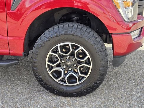 Used 2021 Ford F150 XLT w/ Equipment Group 302A High image 4