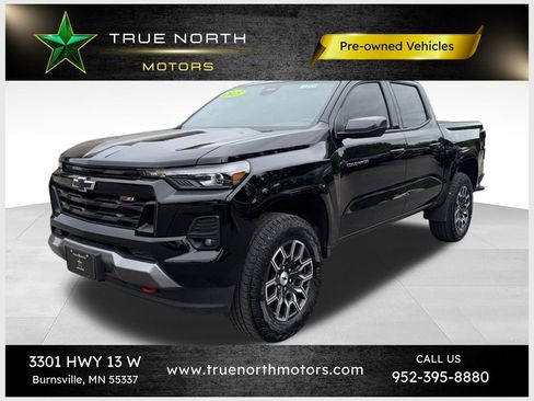 Used 2025 Chevrolet Colorado Z71 AWD/4WD image 1