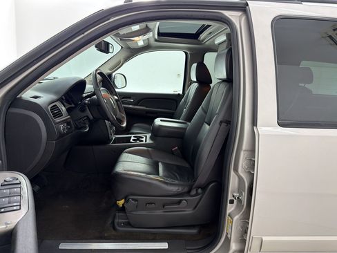 Used 2008 Chevrolet Tahoe LT RWD image 5