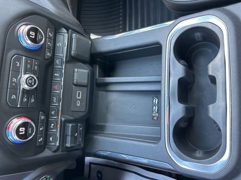 Used 2020 GMC Sierra 1500 SLT w/ SLT Premium Plus Package image 31