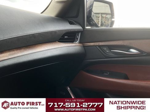 Used 2020 Cadillac Escalade ESV Luxury AWD/4WD image 29