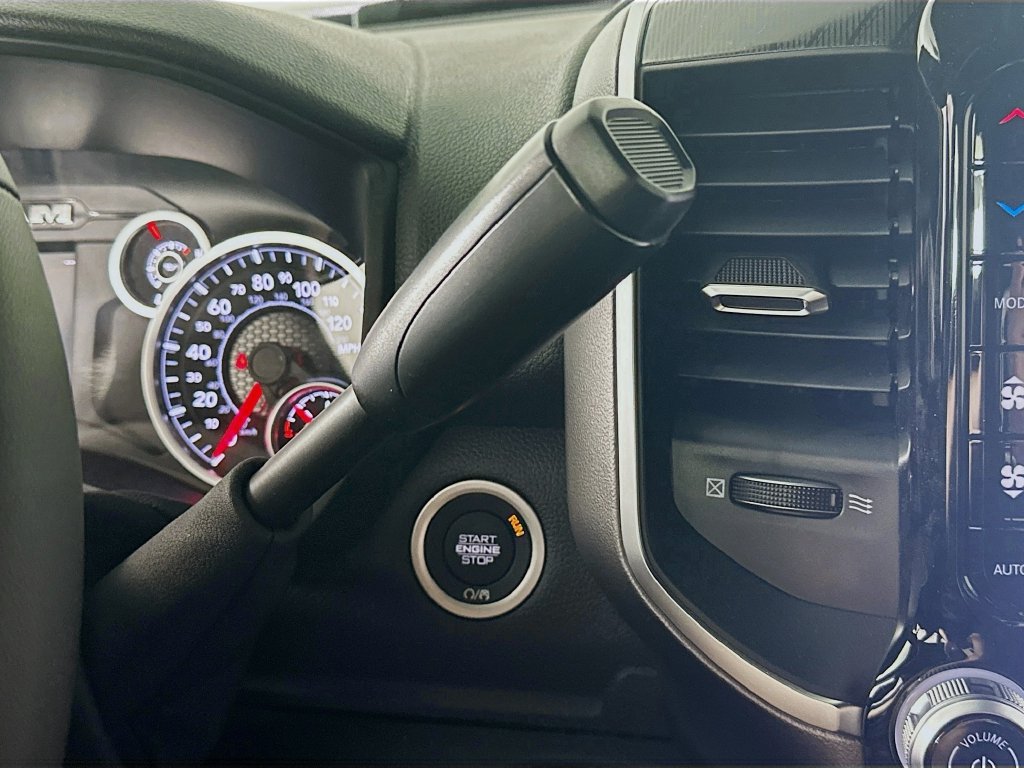 New 2026 RAM 2500 Big Horn AWD/4WD image 13