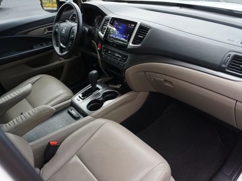 Used 2018 Honda Pilot EX-L image 16