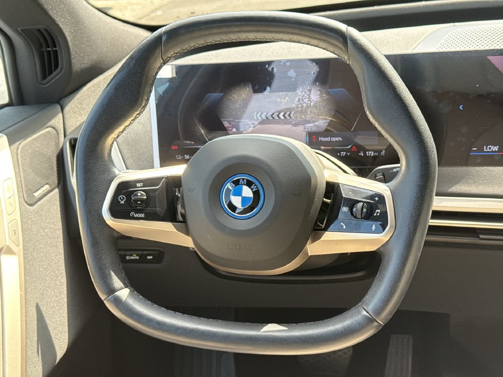 Used 2024 BMW iX xDrive50 w/ Convenience Package AWD/4WD image 11