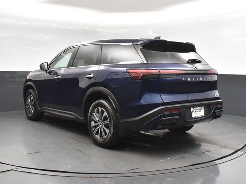 Certified 2023 INFINITI QX60 Pure image 5